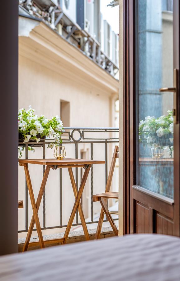 Aparthotel Bucharest Boutique By Jullie Exterior foto
