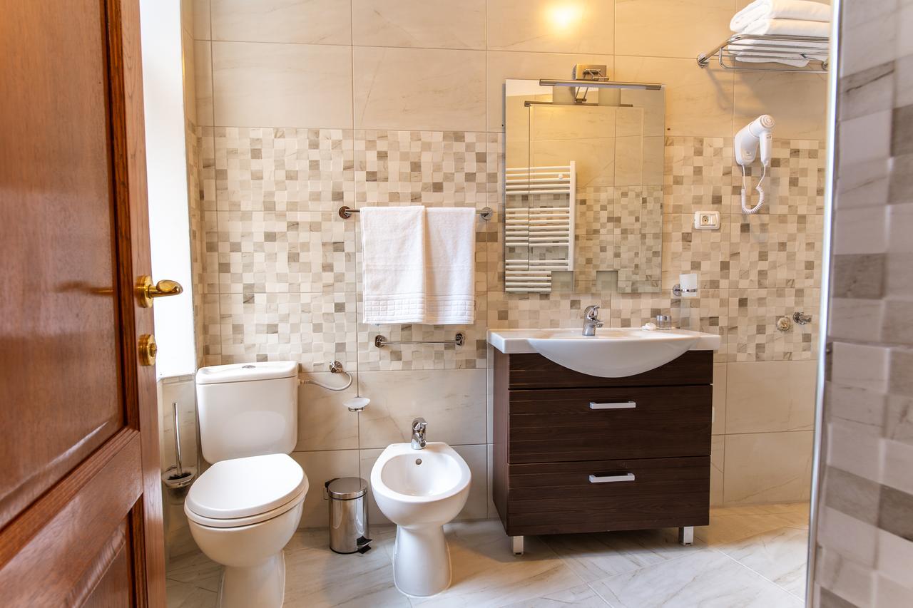 Aparthotel Bucharest Boutique By Jullie Exterior foto